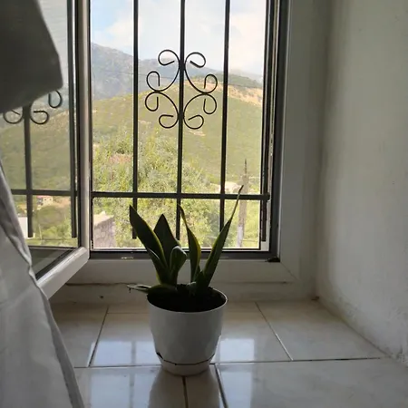 Retzos Rooms Himarë Exterior foto